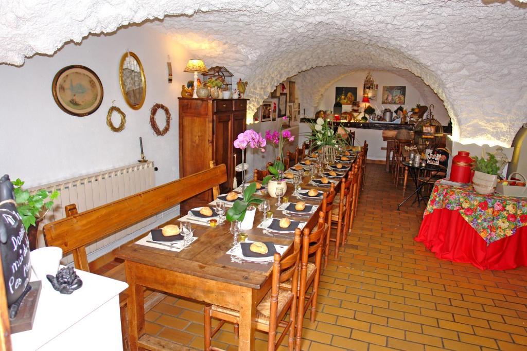ホテルLe Relais Des Vaudois Freissinieres エクステリア 写真