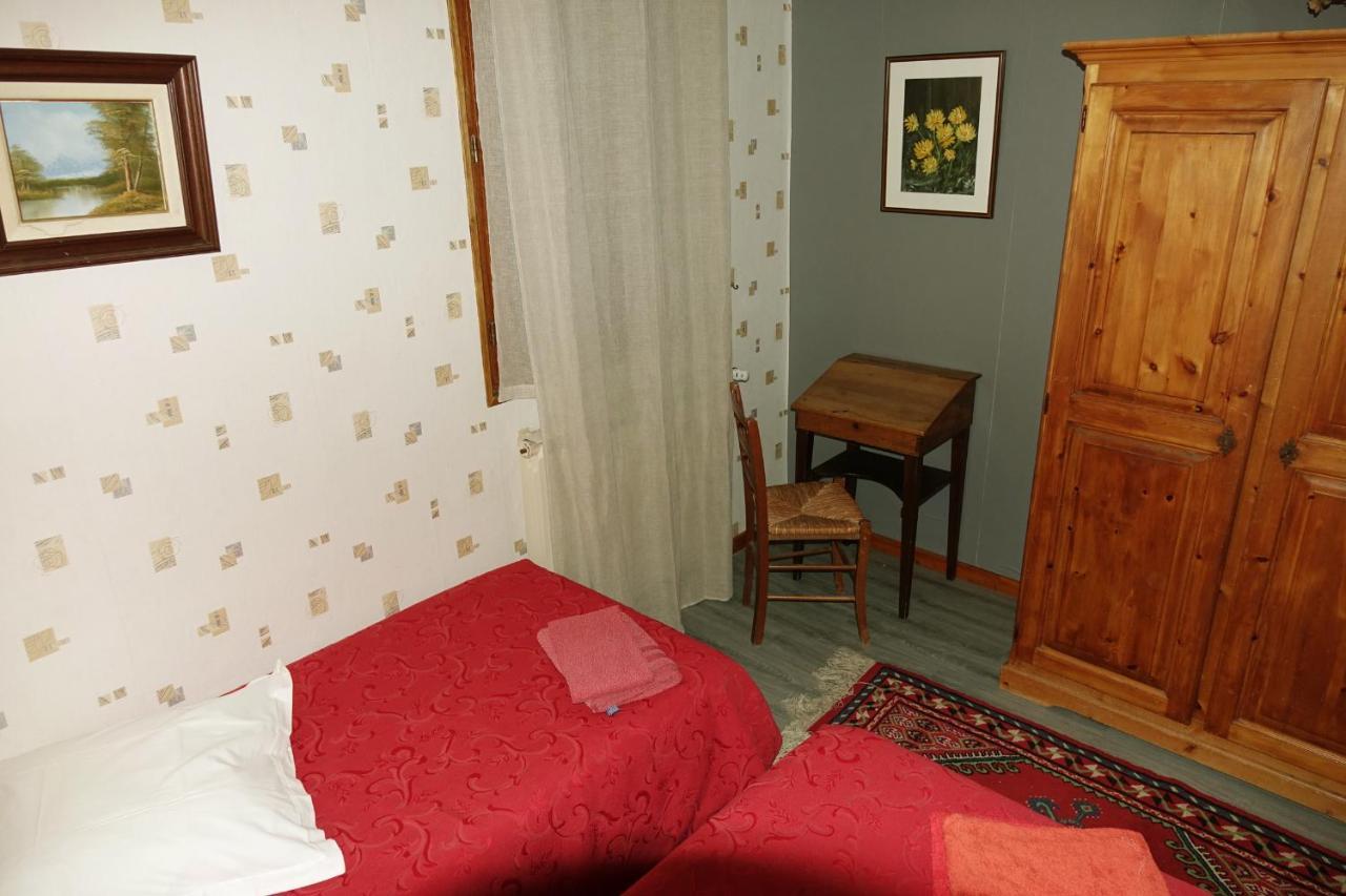 ホテルLe Relais Des Vaudois Freissinieres エクステリア 写真